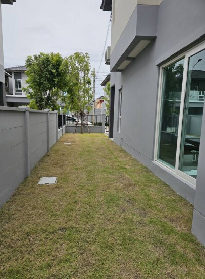 แกรนด์ พลีโน่ เมกา บางนา / Grande Pleno Mega Bangna