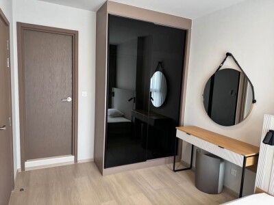 ไลฟ์ พหล - ลาดพร้าว / Life Phahon - Ladprao