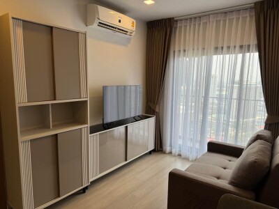 ไลฟ์ พหล - ลาดพร้าว / Life Phahon - Ladprao