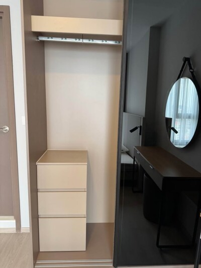 ไลฟ์ พหล - ลาดพร้าว / Life Phahon - Ladprao