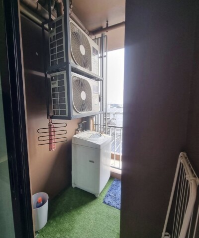 เดอะ แกลเลอรี่ แบริ่ง / The Gallery Bearing