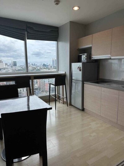 ริทึ่ม รัชดา / Rhythm Ratchada