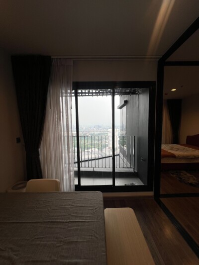 ไลฟ์ ลาดพร้าว วัลเล่ย์ / Life Ladprao Valley