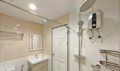 สุขุมวิท ลิฟวิ่ง ทาวน์ / Sukhumvit Living Town