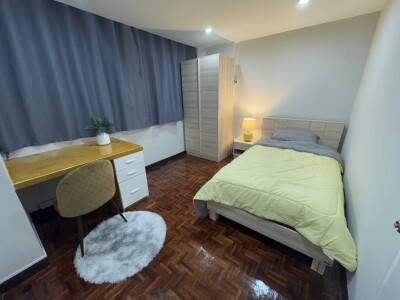 สยาม คอนโดมิเนียม / Siam Condominium