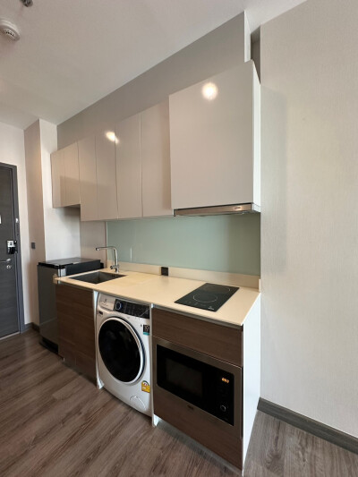 เออร์บาโน่ ราชวิถี / Urbano Rajavithi