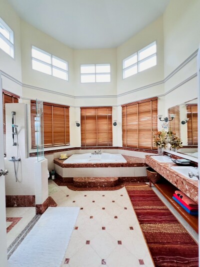 โกลเด้นนครา อ่อนนุช 65 / Golden Nakara Onnut 65-5