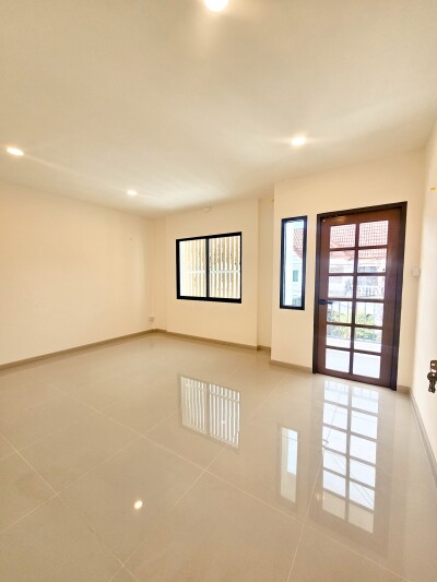 🏡 ขายทาวน์โฮม ทรัพย์วัฒนะ ซ.แจ้งวัฒนะ-ปากเกร็ด 17-11