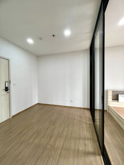 เมทริส พระราม 9 - รามคำแหง / Metris Rama 9 - Ramkhamheang