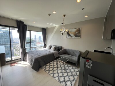 ริธึ่ม อโศก / Rhythm Asoke-1