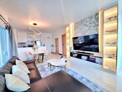 เดอะโฟร์วิงส์ เรสซิเดนซ์ ศรีนครินทร์ / The Four Wings Residence