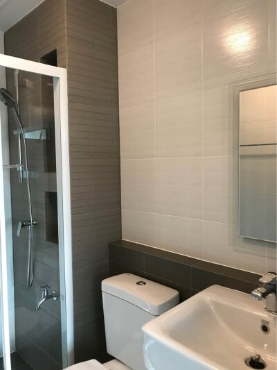 ดีคอนโด ธาร จรัญฯ / d condo Tann Charan