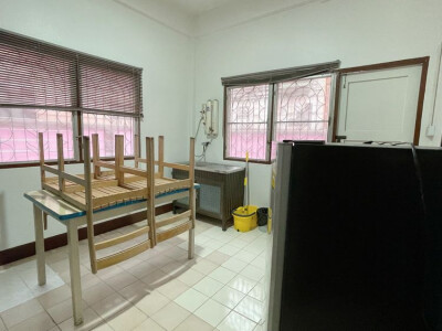 🔥 **ให้เช่าบ้านเดี่ยว 2 ชั้น หมู่บ้านรุ่งเรือง 5** 🔥