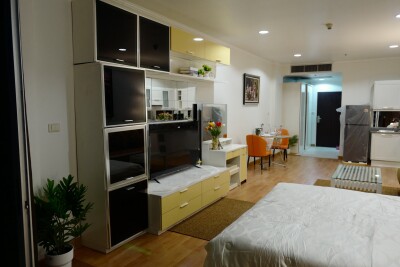 เดอะ แพลทตินัม / The Platinum-3