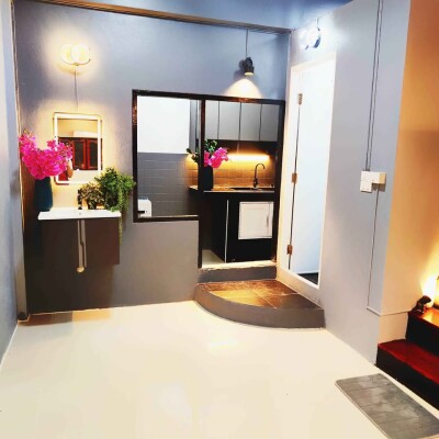 อัพเดทล่าสุด 11/10/2568 : 🏡✨ ขาย / ให้เช่าบ้าน รีโนเวทใหม่ ทำเลทอง ติดถนน ใกล้รถไฟฟ้า 2 สาย ✨🏡