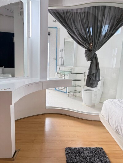 วิทยุ คอมเพล็กซ์ / Wittayu Complex