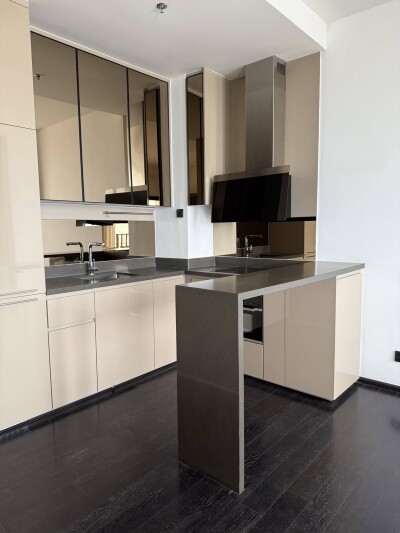 พาร์ค ออริจิ้น ทองหล่อ / Park Origin Thonglor