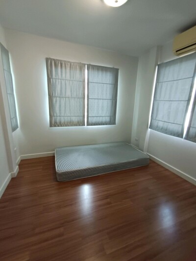 ชลลดา สุวรรณภูมิ-26