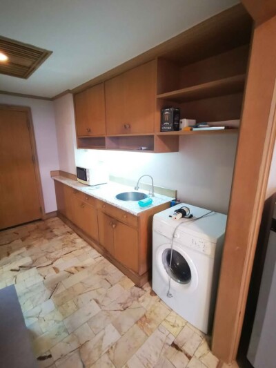 รอยัล ไนน์ เรสซิเดนท์ / Royal Nine Residence