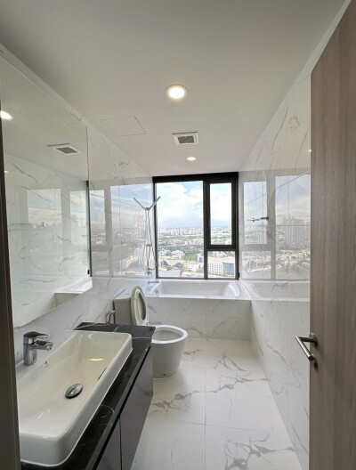 คลาวด์ ทองหล่อ - เพชรบุรี / Cloud Thonglor - Petchaburi