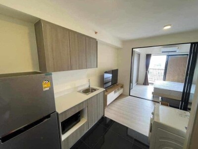 เอ สเปซ เมกา 2 / A Space Mega 2-8