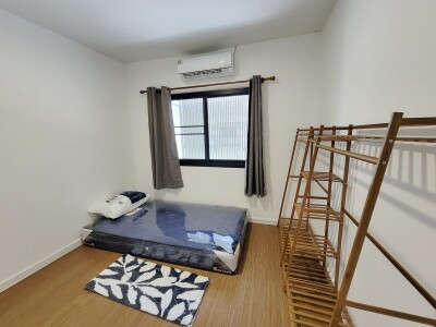 บ้านพฤกษา 12/1 รังสิต คลอง 3 / 18 ตรว., 3 ห้องนอน, 2 ห้องน้ำ, ห้องครัวใหญ่+มินิบาร์ สไตล์วินเทจ