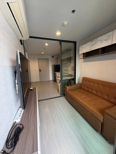 ไลฟ์ ลาดพร้าว / Life Ladprao