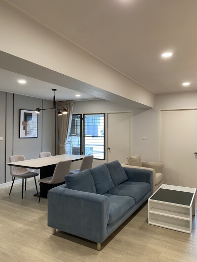 ทองหล่อ ทาวเวอร์ / Thonglor Tower