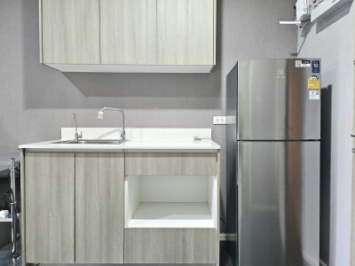 เอ สเปซ เมกา / A space Mega