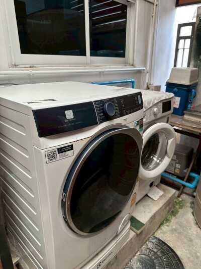 บ้านกลางเมือง เอสเซ้นส์ สาทร-ตากสิน 2