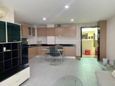 เลอ เซแลส พระราม 9 - ศรีนครินทร์ / Le Celeste Rama 9 - Srinakarin