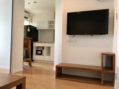 ลุมพินี เพลส ศรีนครินทร์ - หัวหมาก สเตชั่น / Lumpini Place Srinakarin - Huamak Station