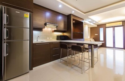 สเตท ทาวเวอร์ คอนโดมิเนียม / State Tower Condominium