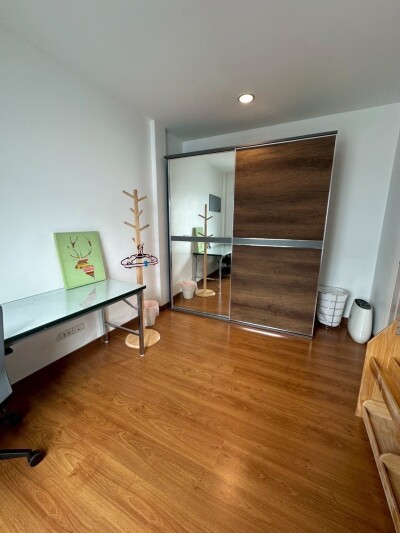 บ้านกลางเมือง เอสเซ้นส์ สาทร-ตากสิน 2