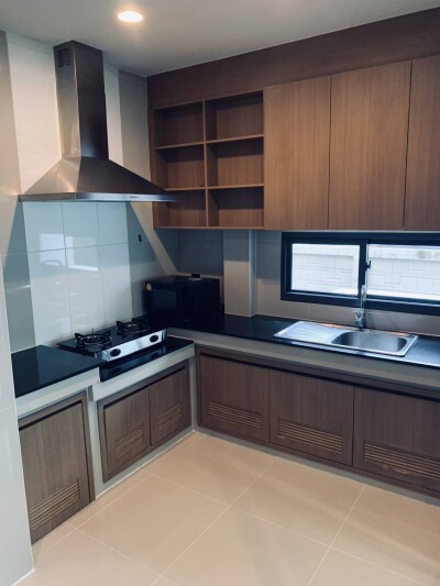 เศรษฐสิริ กรุงเทพกรีฑา-16