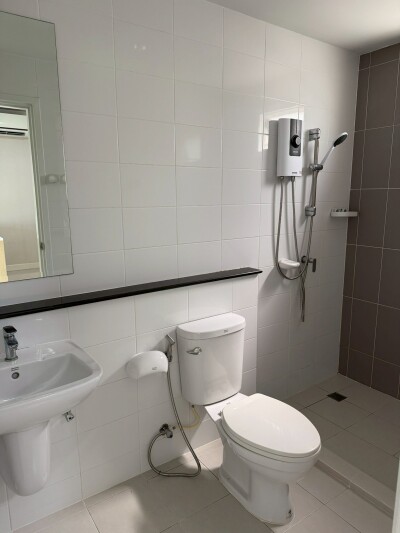 ปล่อยเช่า หมู่บ้านเดอะวิลเลจ บางนา-14