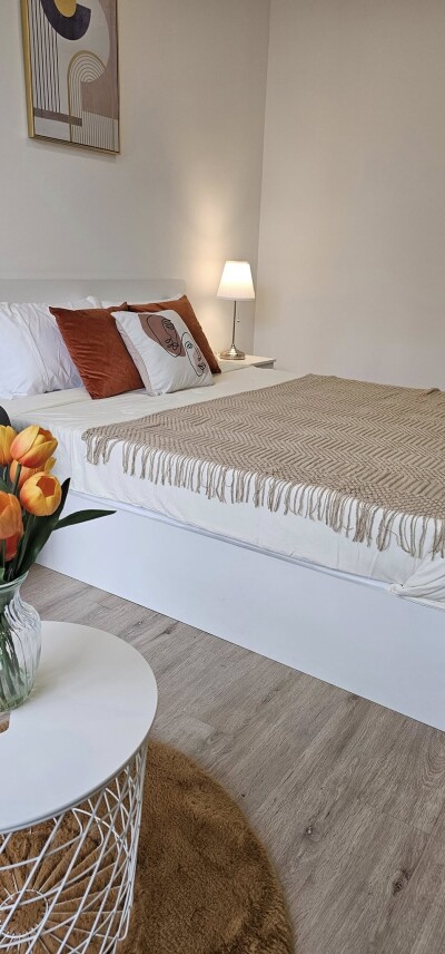 ประกาศให้เช่าคอนโด: The Rich Rama 9-Srinakarin ขนาด: 25.79 ตารางเมตร  ชั้น: 14-12