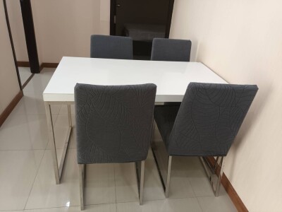 คอนโด Diamond Sukhumvit (ไดมอนด์ สุขุมวิท)ให้เช่า 2 ห้อง  2 ห้องนอน, 2 ห้องน้ำ ขนาด: 51.05 ตารางเมตร ชั้น 13,  ชั้น 17-7