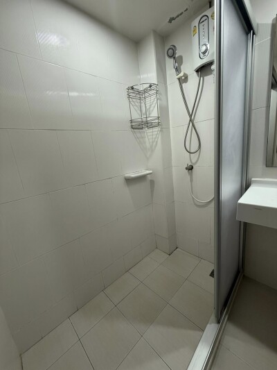 คอนโด ยูดีไลท์ แอทหัวหมาก สเตชั่น 1 ห้องนอน, 1 ห้องนั่งเล่น, และมีส่วนครัวแยกกั้น ขนาด 30 ตร.ม. ชั้น 15-11