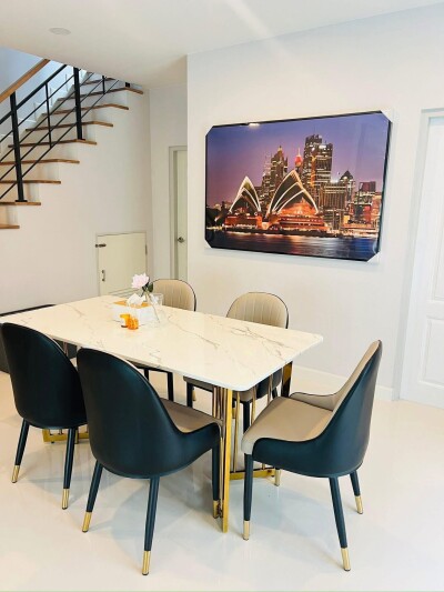 เซนโทร พหลฯ - วิภาวดี-6