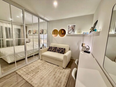 รีเจ้นท์ โฮม บางนา (BTS บางนา 350 ม.) ห้องขนาด  28 ตร.ม. 1 ห้องนอน, 1 ห้องน้ำ, 1 ครัว ชั้น 25-4