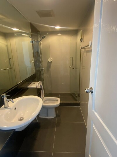 โครงการ ชาโตว์ สกายมูน สุขุมวิท 64 (Chateau Skymoon Sukhumvit 64) 1 ห้องนอน 1 ห้องน้ำ ชั้น 4 มีขนาด 29 ตรม.-8