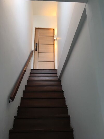 อัพเดตล่าสุด 18/7/2568 : ทาวน์เฮ้าส์ รีโนเวทใหม่ ปุณณวิถี 47  / ตรงข้ามคอนโดเดอะกรีน 2ทาวน์เฮ้าส์ 22 ตร.วา 2 ชั้น-10