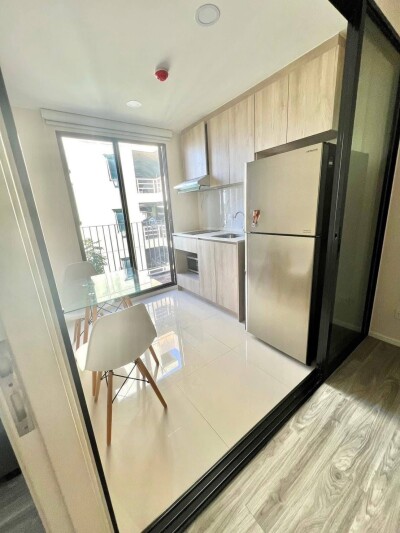 ให้เช่าคอนโด คอนโด ไอคอน สุขุมวิท 77 / IKON Sukhumvit 77 1 ห้องนอน 1 ห้องน้ำ ขนาด 30 ตร.ม. ชั้น 4-16