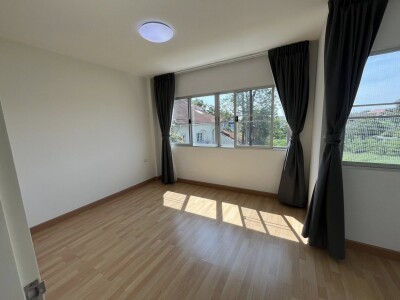 ให้เช่าทาวน์โฮม ลุมพินี ทาวน์ วิลล์ ศรีนครินทร์-แบริ่ง (LUMPINI TOWN VILLE SRINAKARIN – BEARING) 3 ชั้น 3 ห้องนอน-15