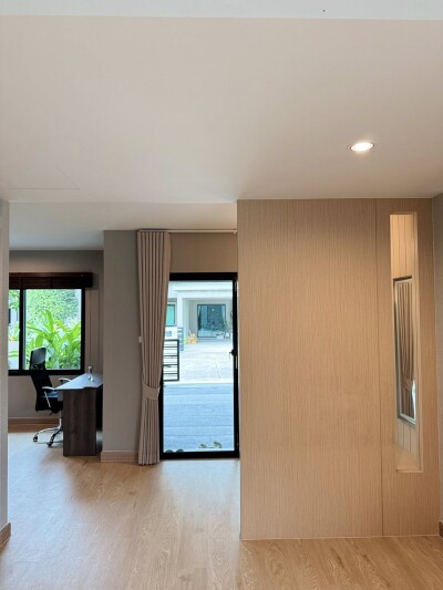 โคโม่ โบทานิก้า บางนา-6