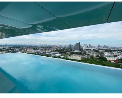 ไนท์บริดจ์ คอลลาจ สุขุมวิท 107 / KnightsBridge Collage Sukhumvit 107