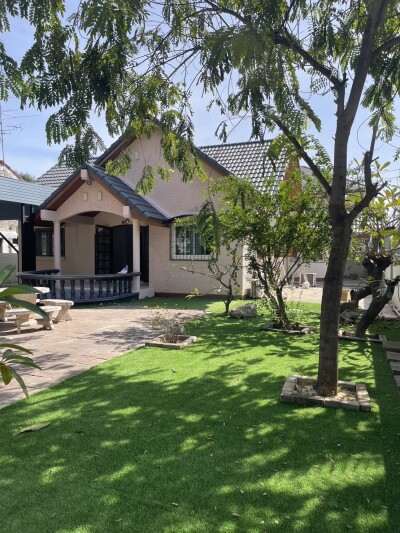 หมู่บ้านปลาทอง ศรีนครินทร์