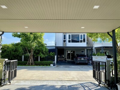 แกรนด์ พลีโน่ เมกา บางนา