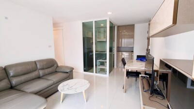 วิสซ์ดอม ปุณณวิถี สเตชั่น / Whizdom Punnawithi